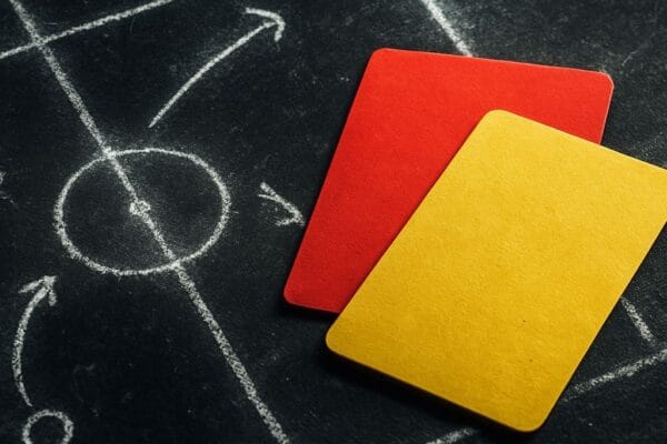 historia de las tarjetas de fútbol